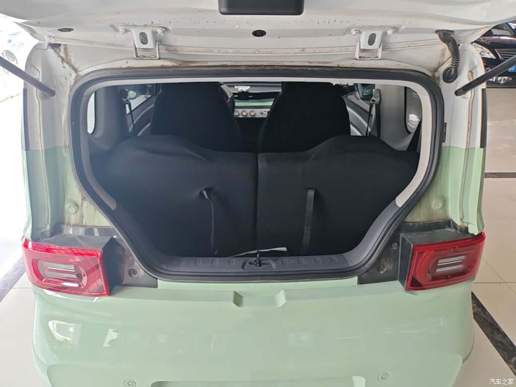 Wuling MINIEV, 2021 15