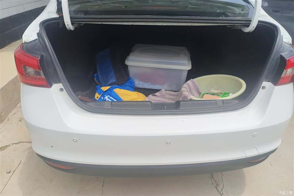 Chery 5, 2016 4
