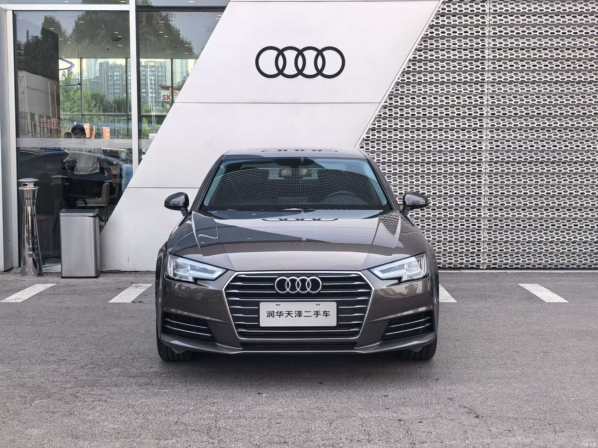 Audi A4L, 2017 2