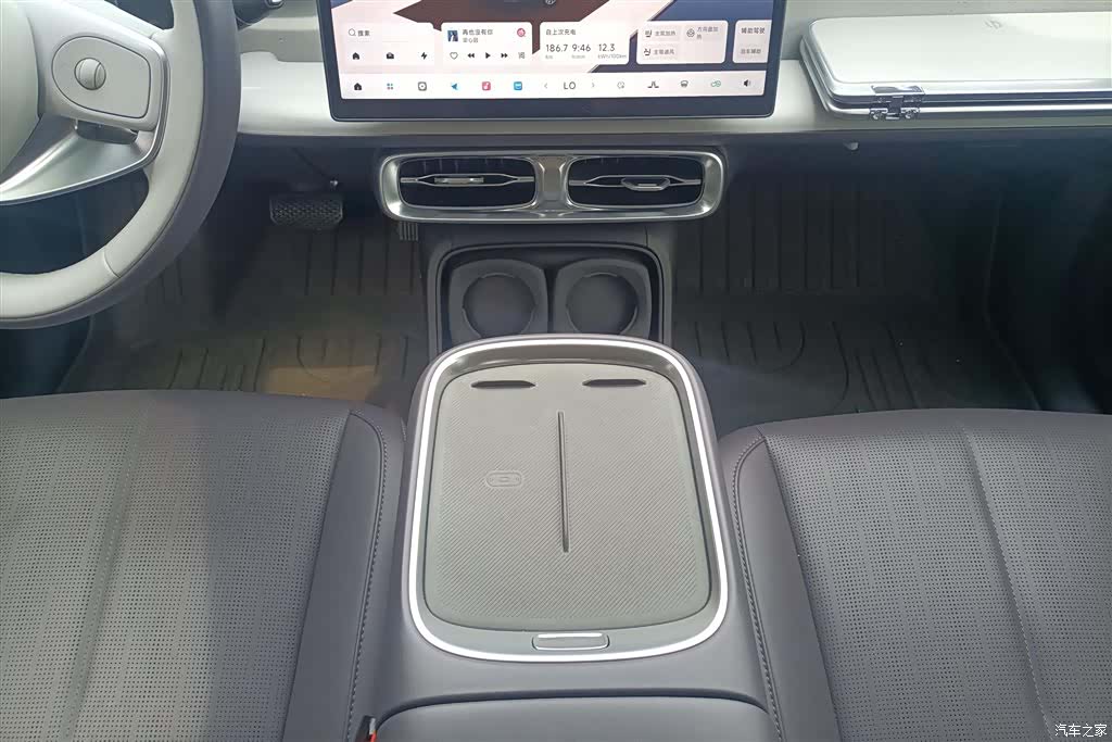 Leapmotor B10, 2025 16