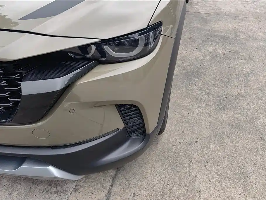 Mazda CX-50 line also