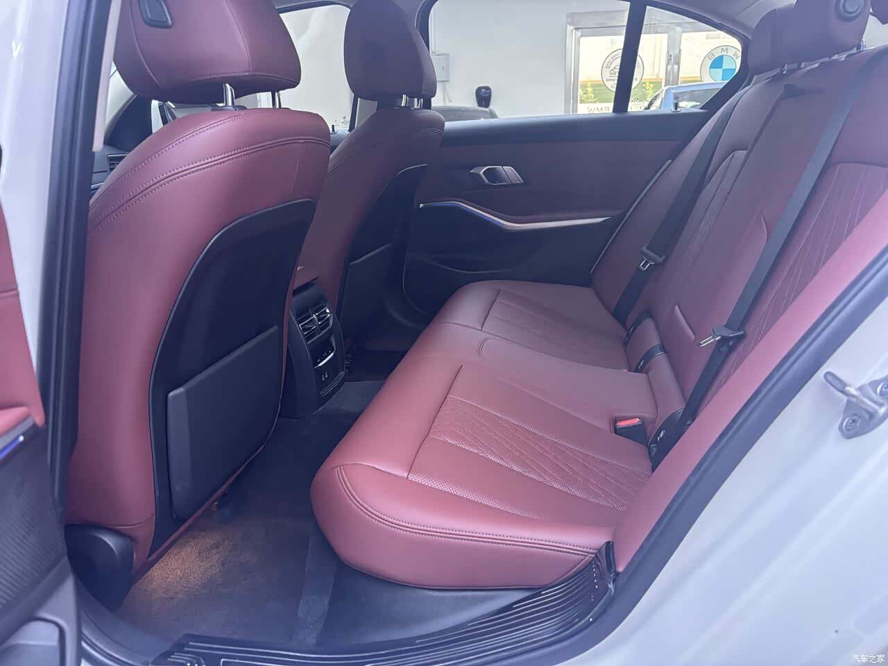 BMW 3 Series, 2022 9