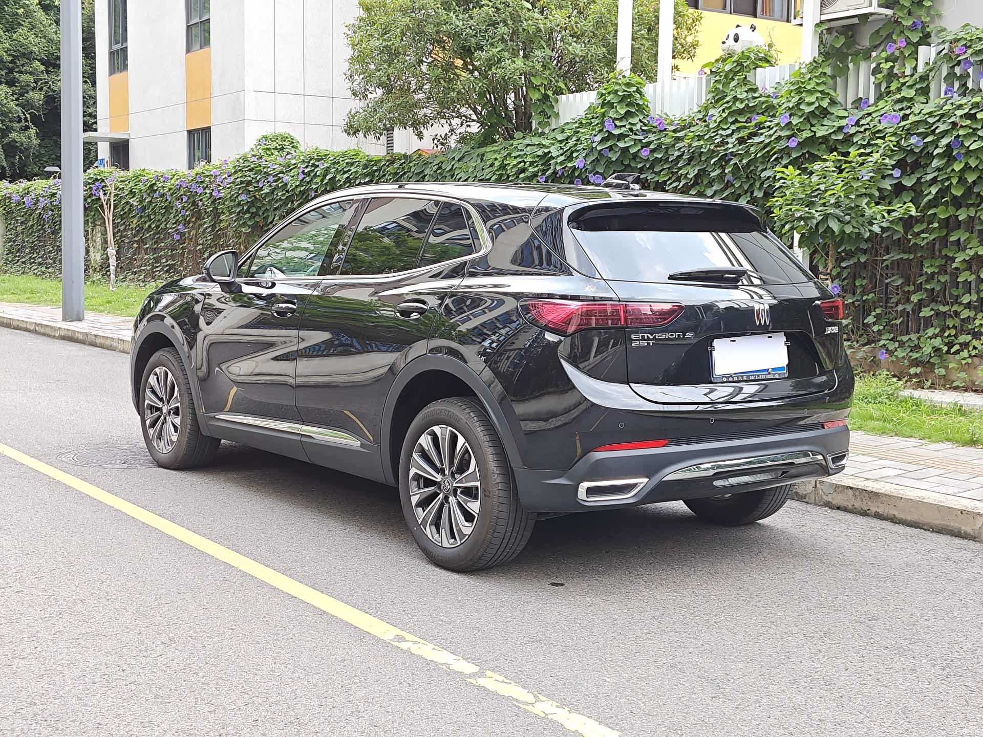 Buick Envision, 2025 23