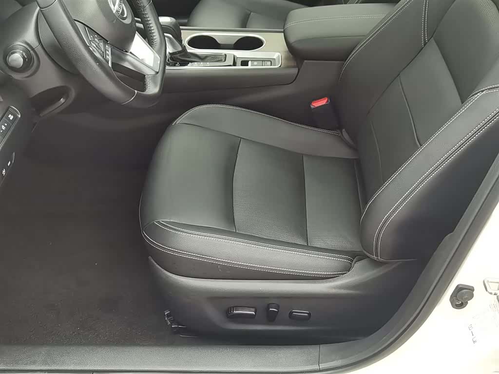 Nissan Teana, 2022 20