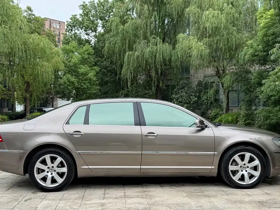Volkswagen Phaeton