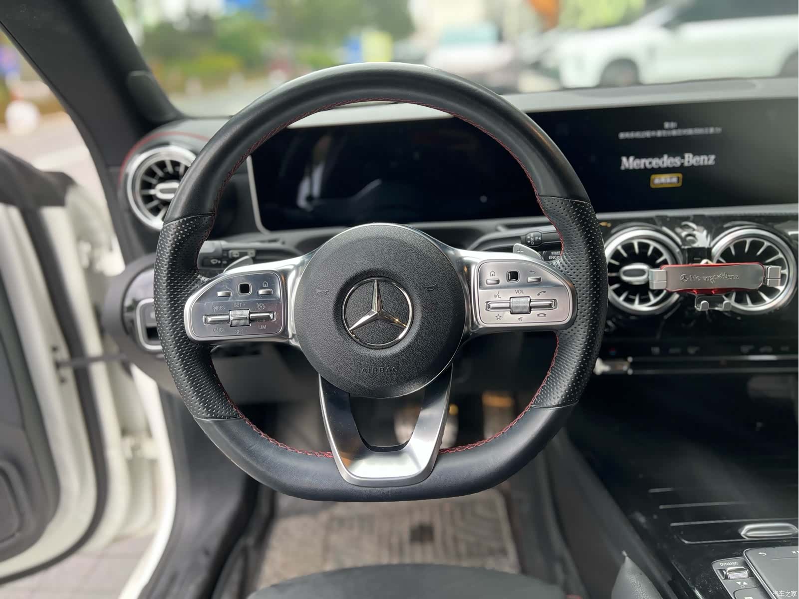 Mercedes-Benz CLA, 2020 16