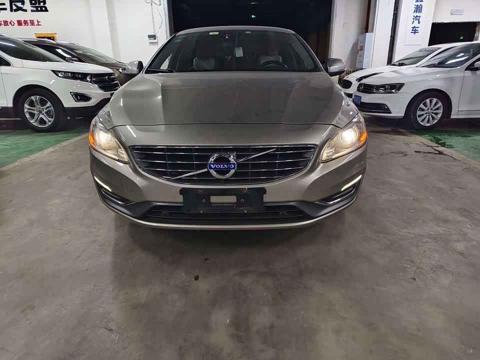 Volvo S60