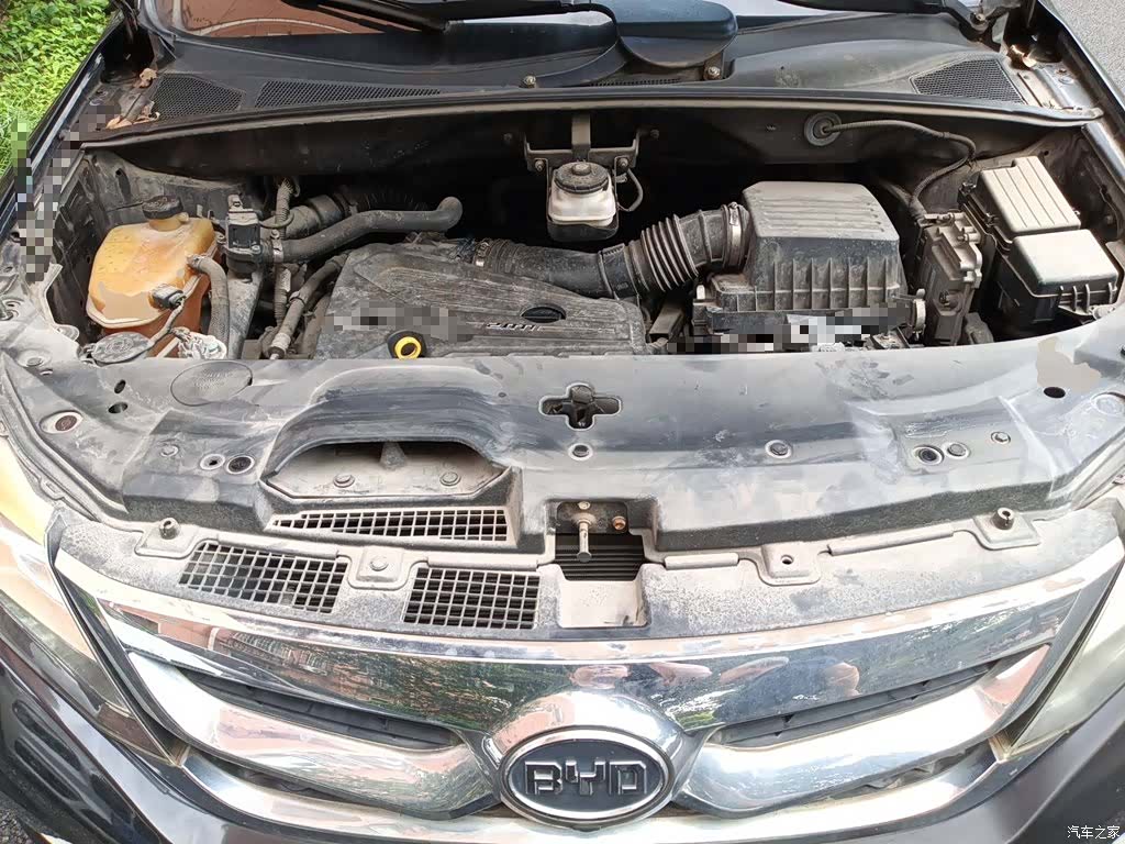 BYD S7, 2015 11
