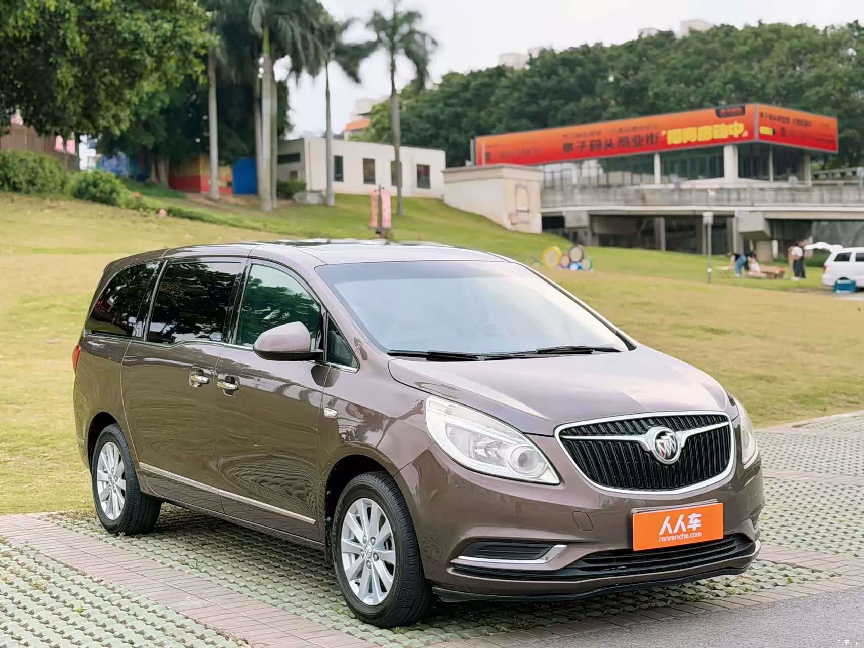 Buick GL8, 2018 3