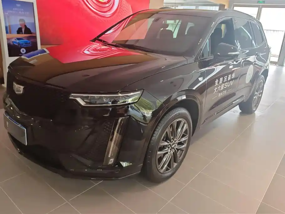 Cadillac XT6