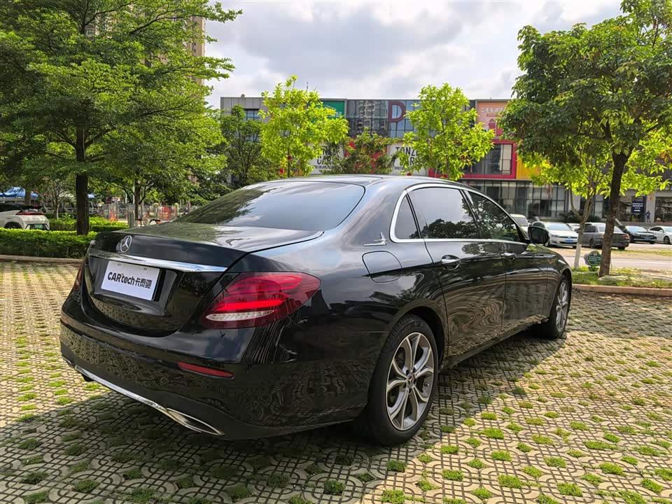 Mercedes-Benz E-class Mercedes-Benz E-class