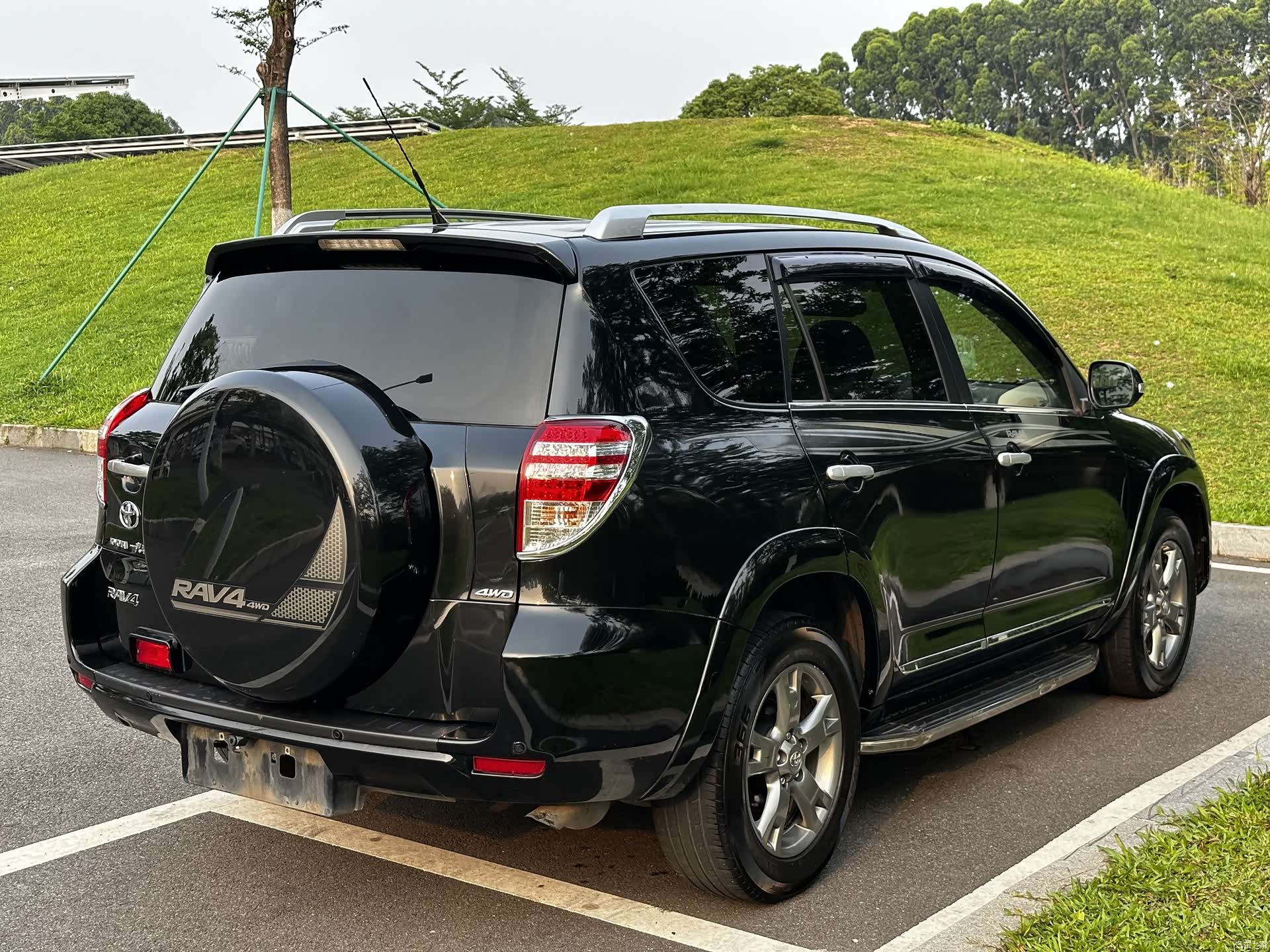 Toyota RAV4, 2012 8