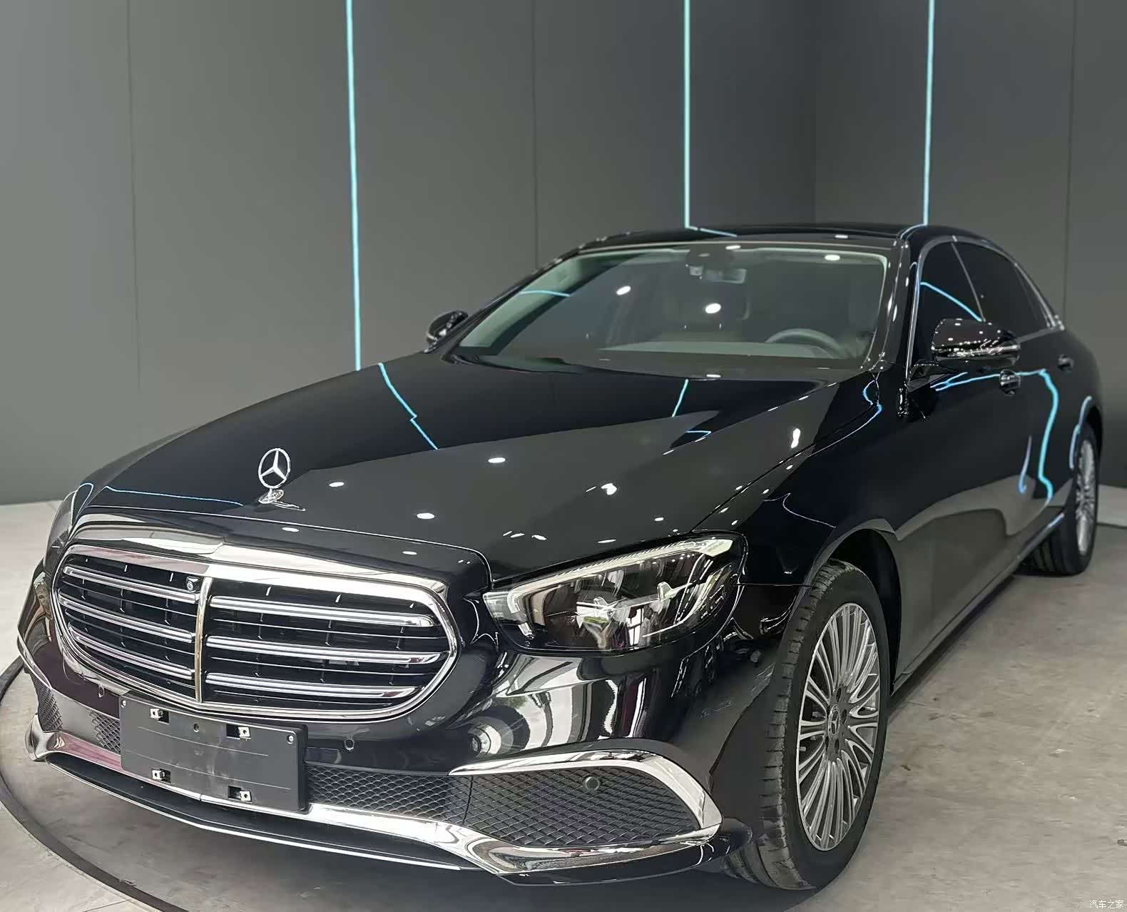 Mercedes-Benz E-Class, 2022 1