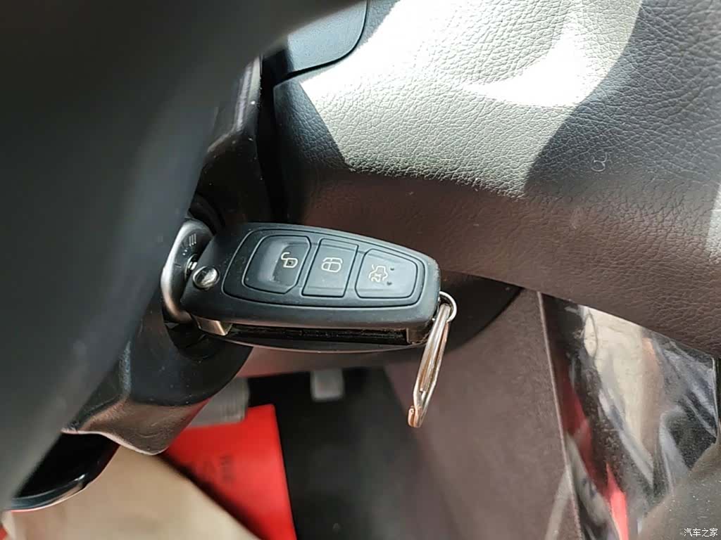 Ford Focus, 2017 9