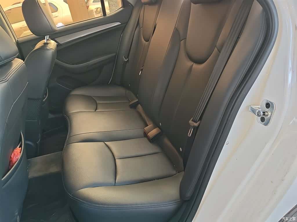 Roewe 360, 2018 15
