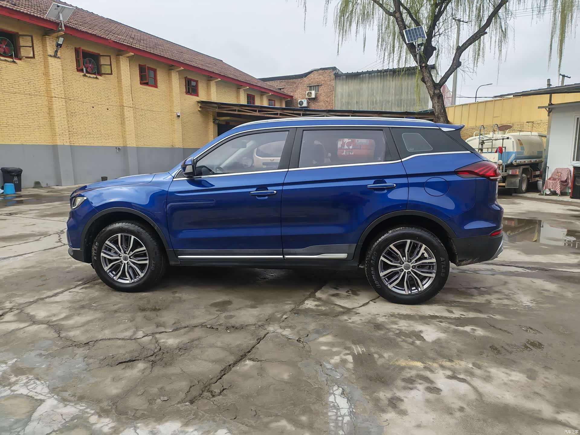 Geely Boyue, 2020 8
