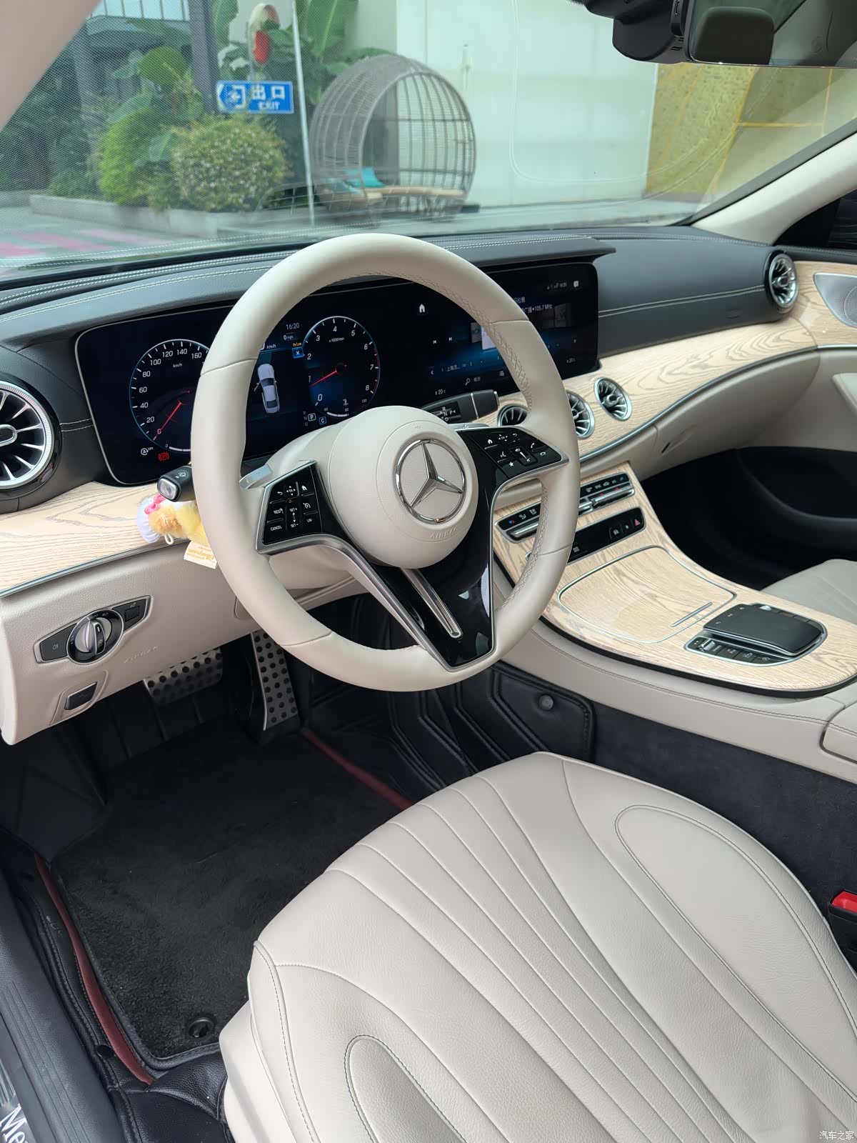 Mercedes-Benz CLS, 2024 9