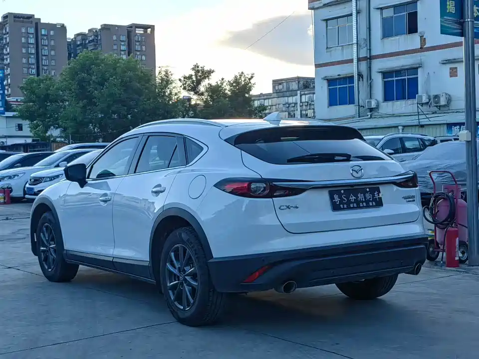 Mazda CX-4