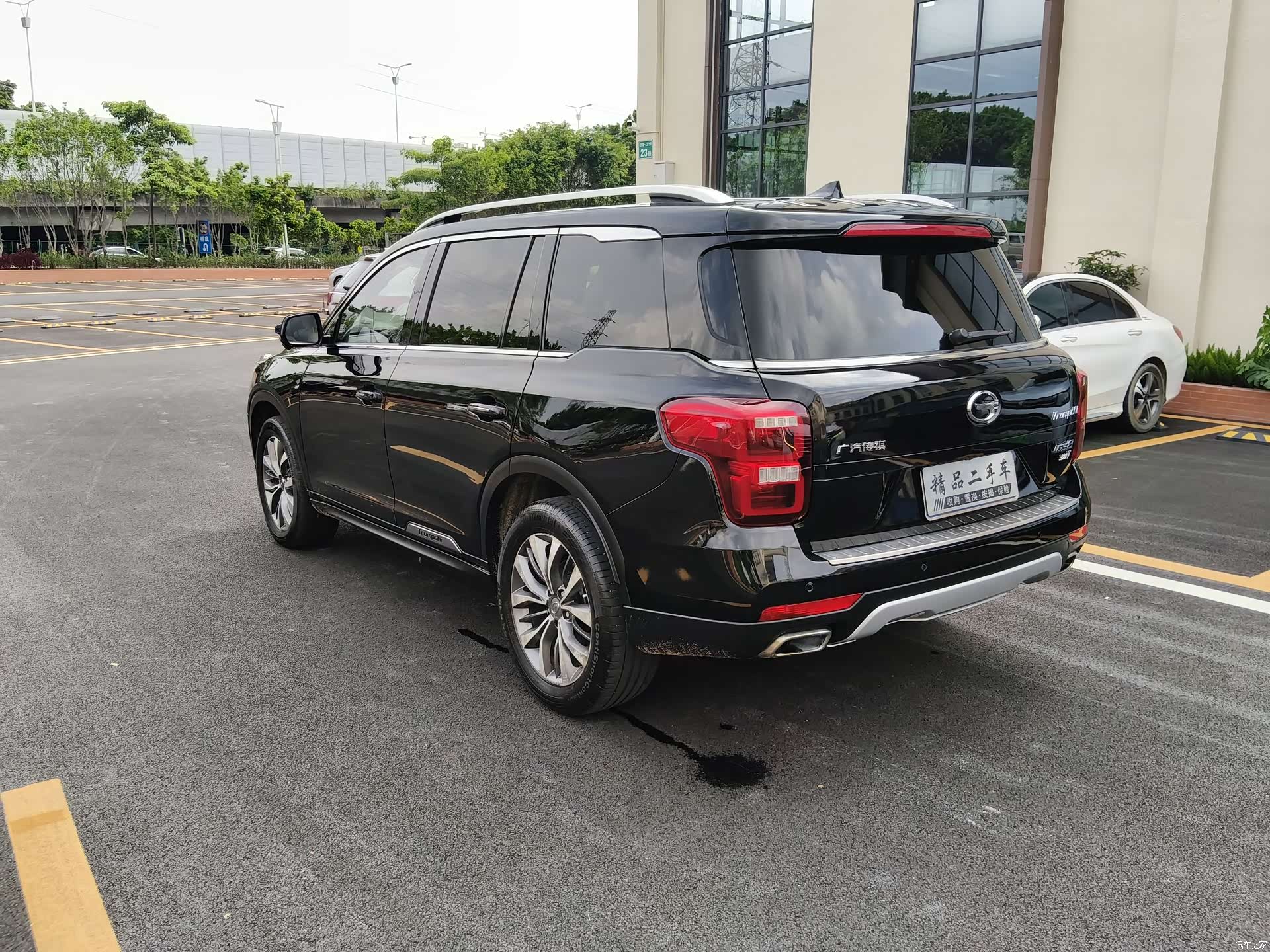 Trumpchi GS8, 2017 16