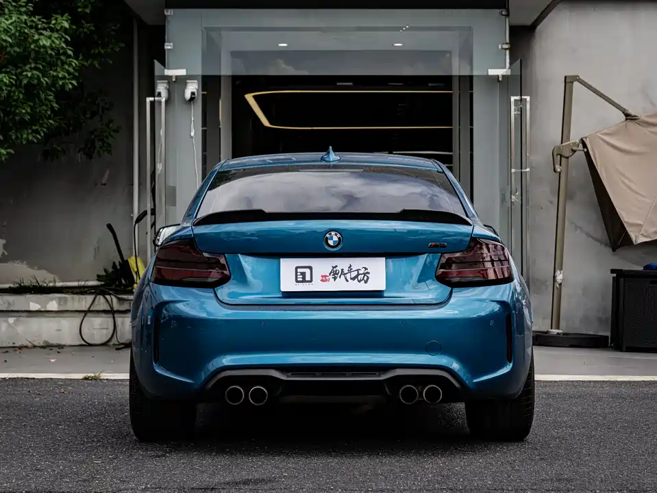 BMW M2