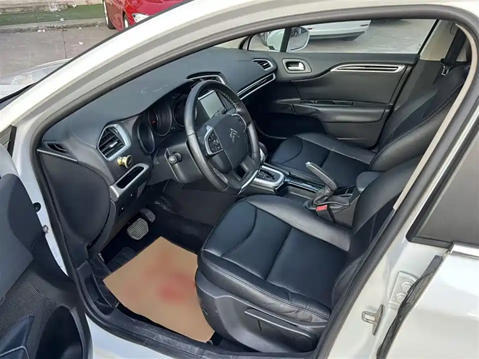 Citroen C4L
