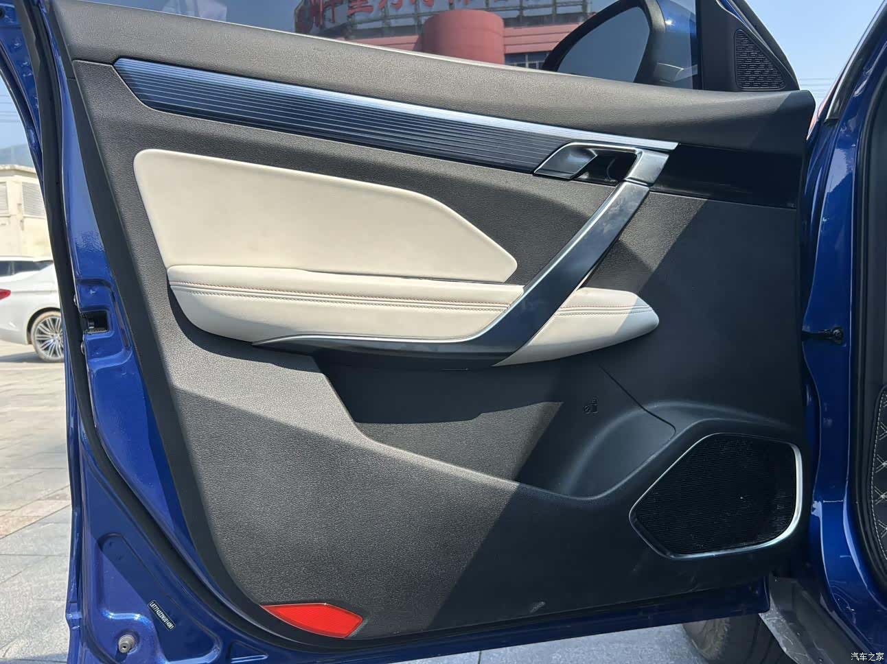 Geely Boyue, 2022 14