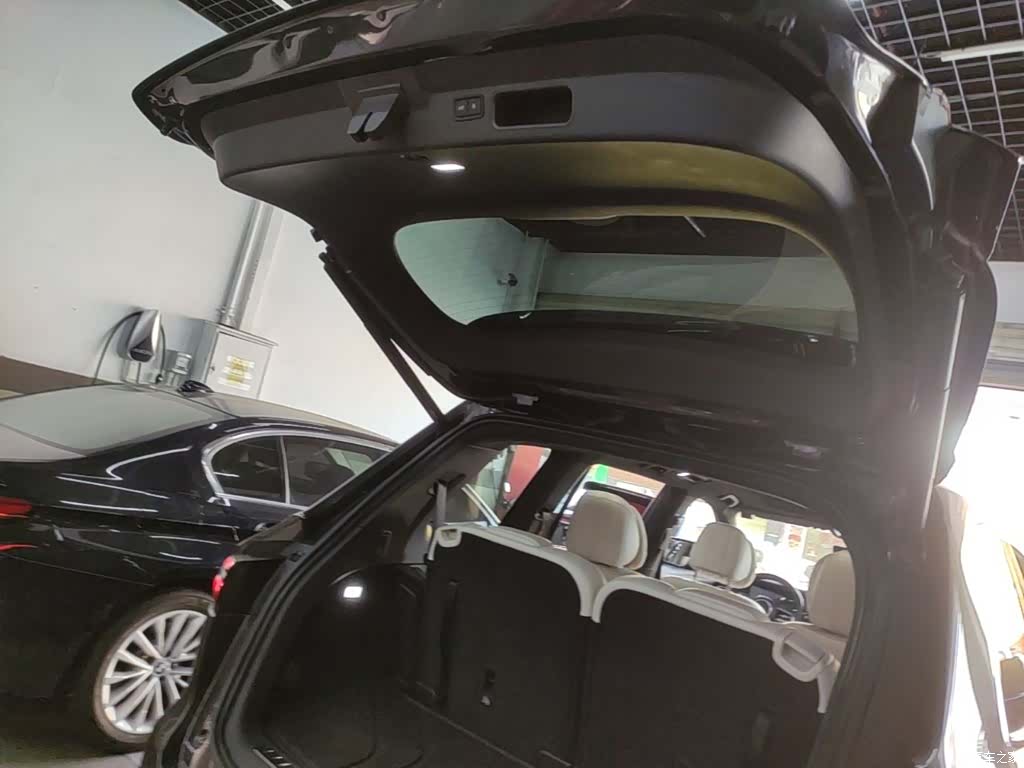 Li Auto ONE, 2022 15