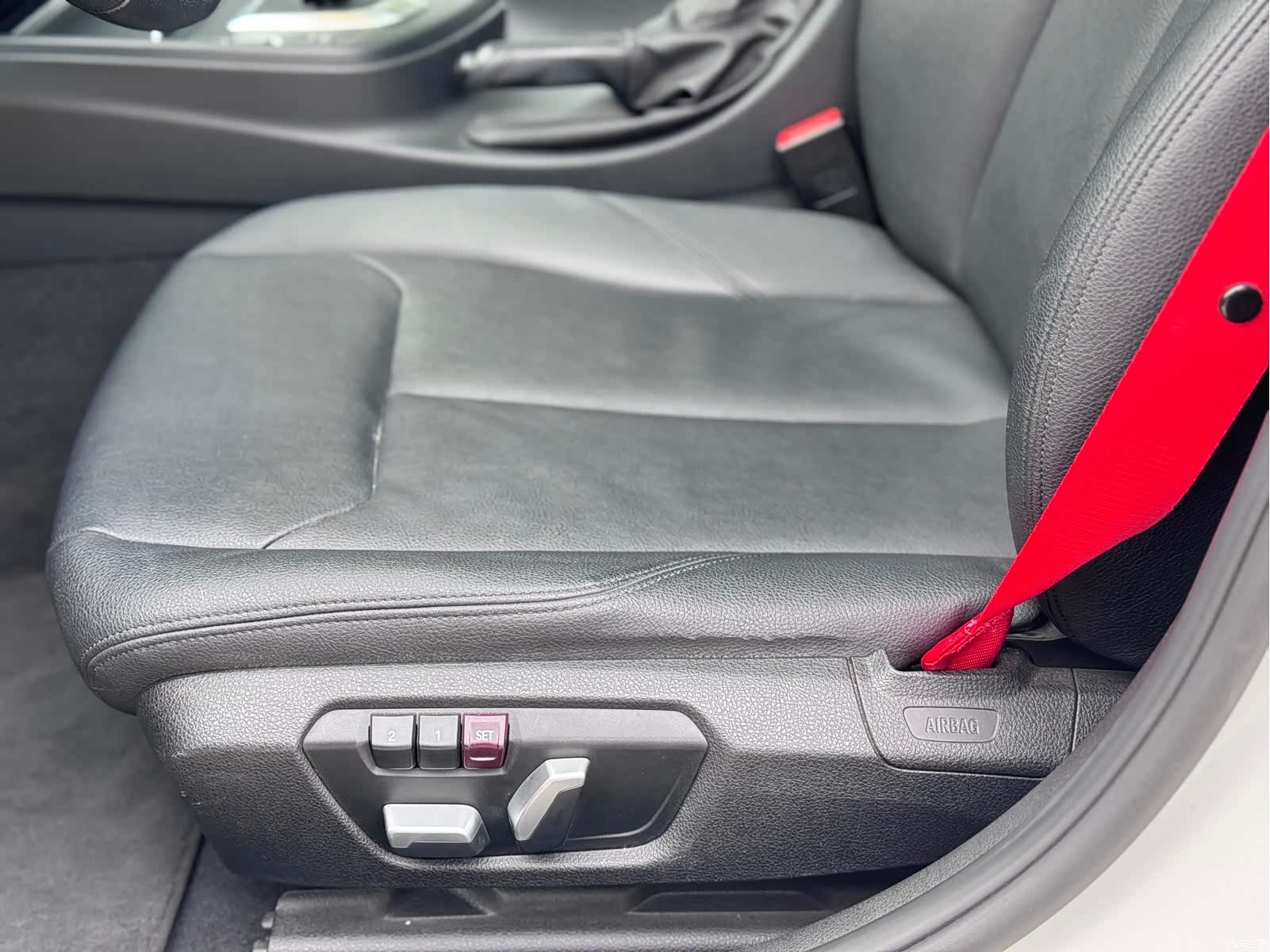 BMW 3 Series, 2017 11