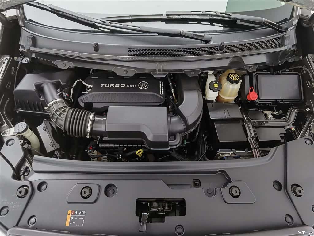 Buick GL8, 2021 6