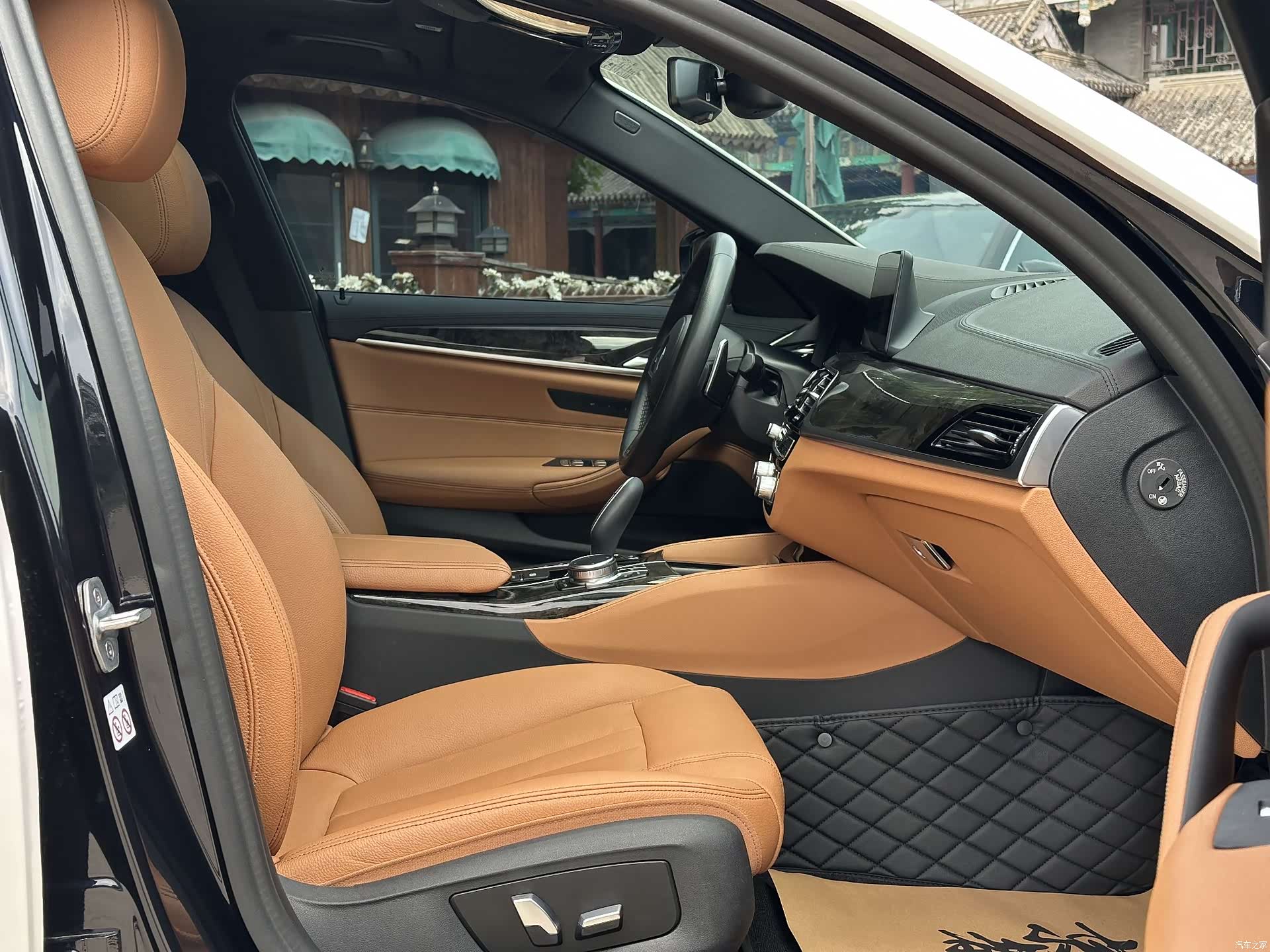 BMW 5 Series, 2019 16