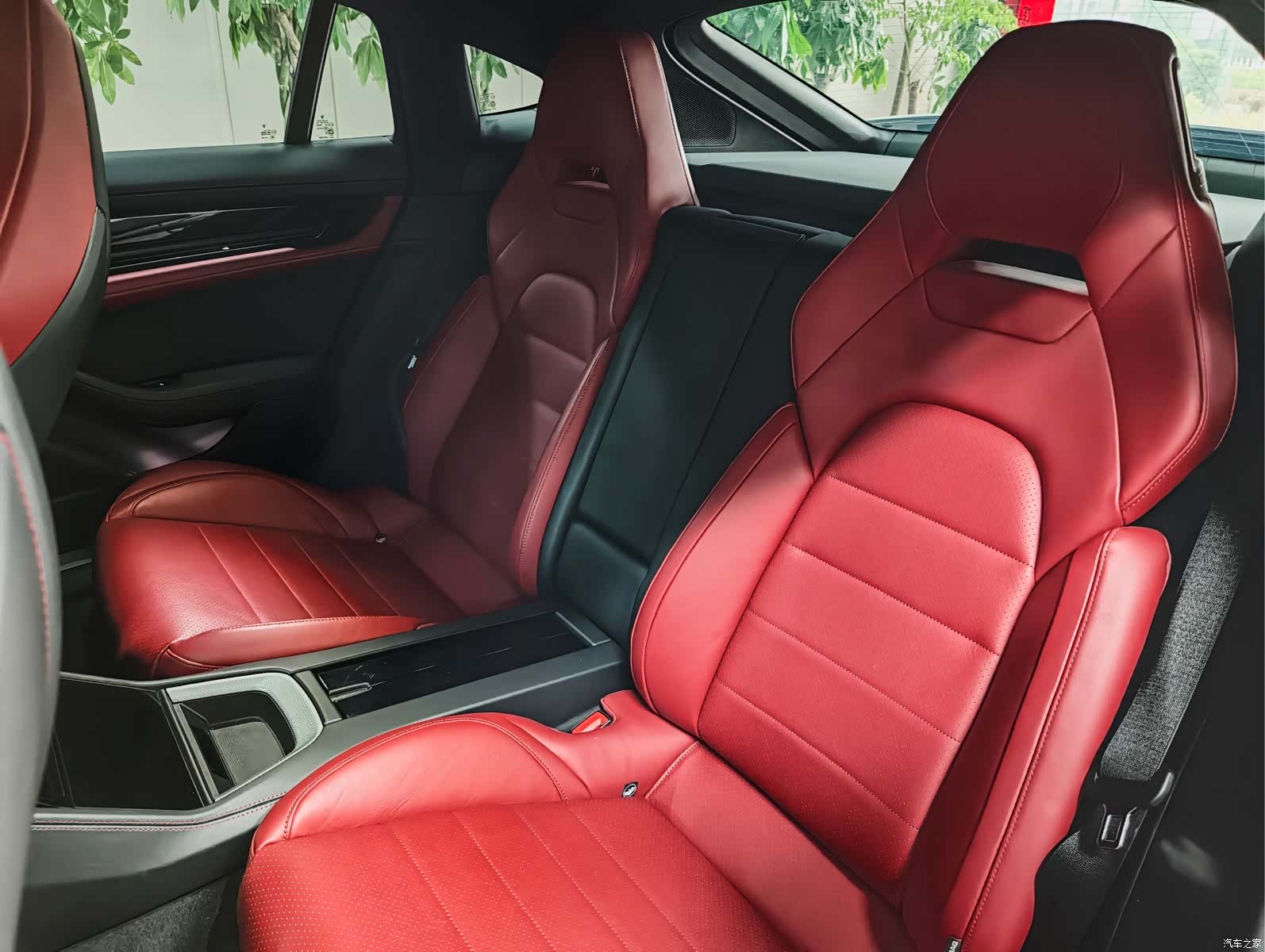 Porsche Panamera, 2024 7