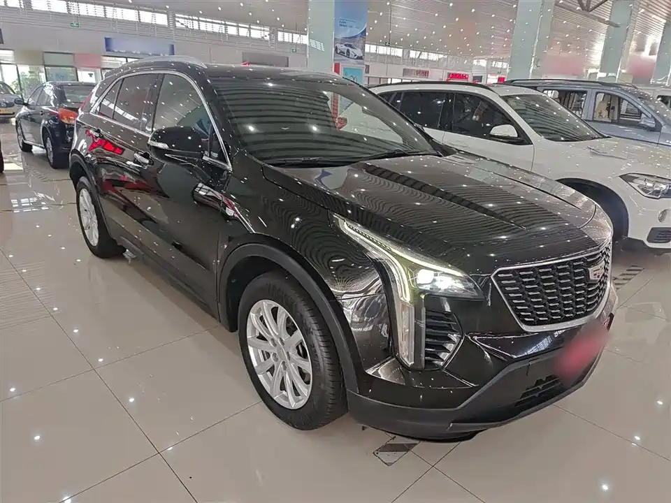 Cadillac XT4