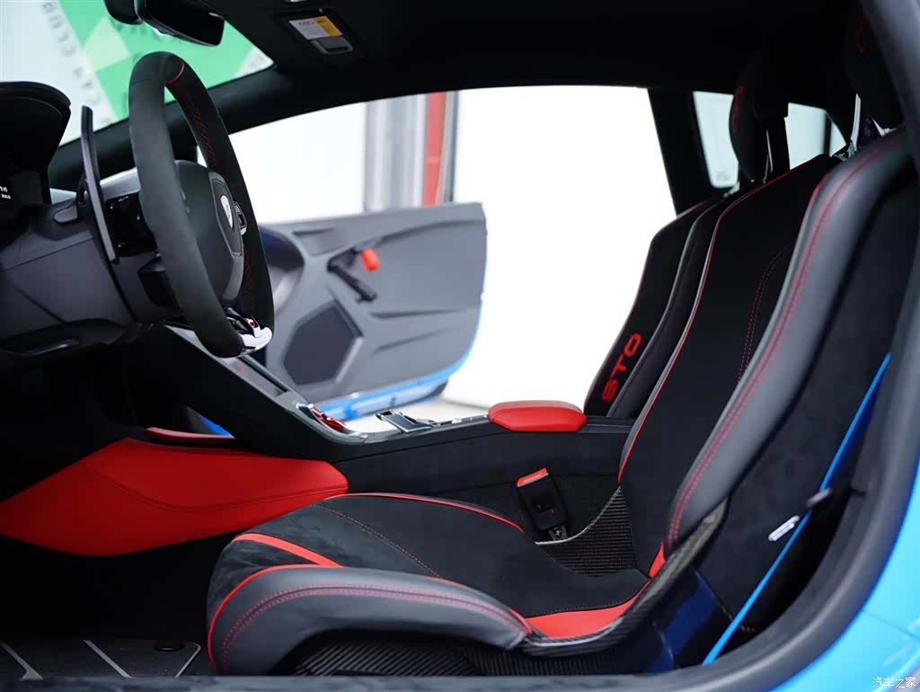 Lamborghini Huracán, 2024 27