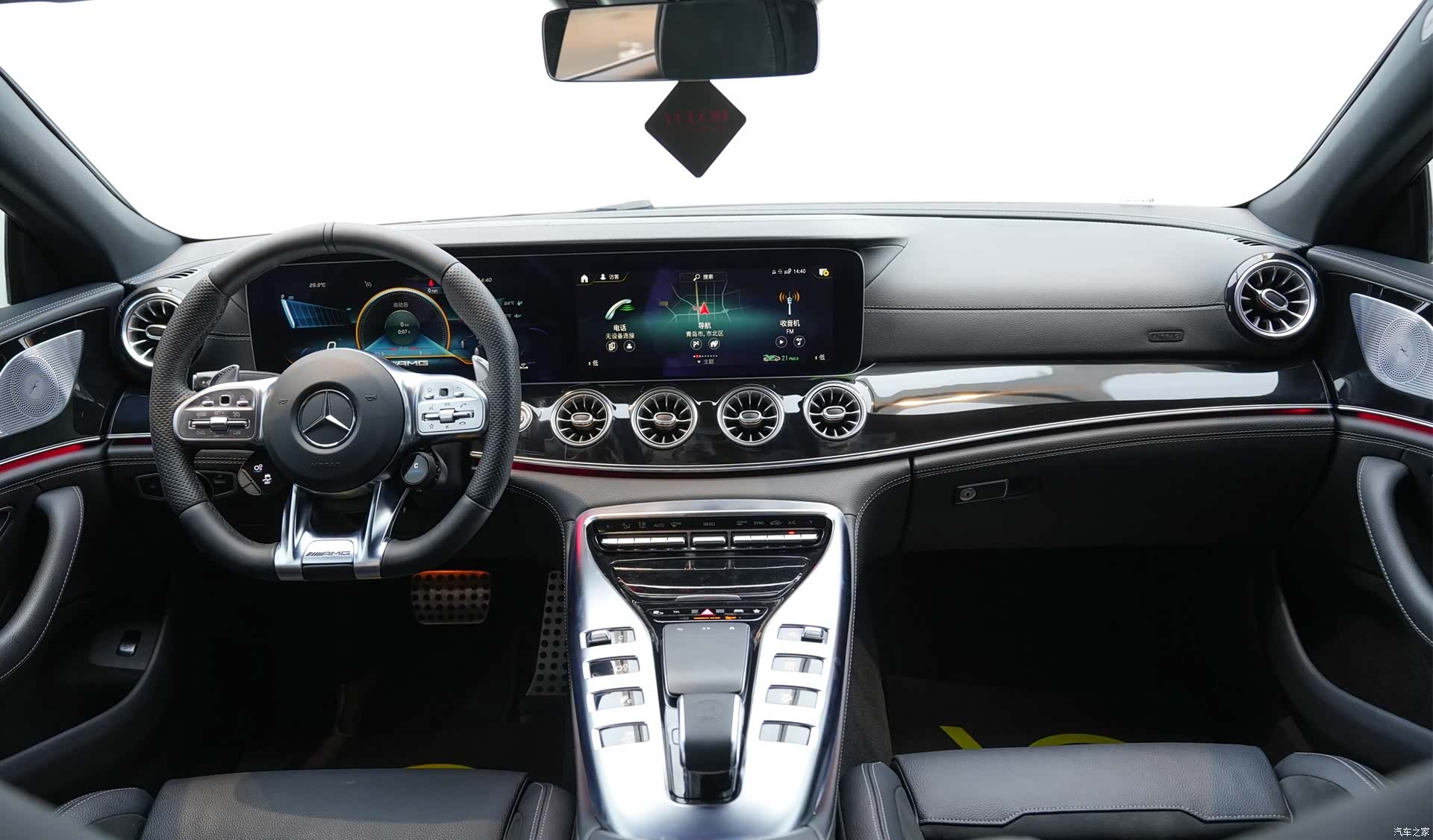 MG AMG, 2022 15