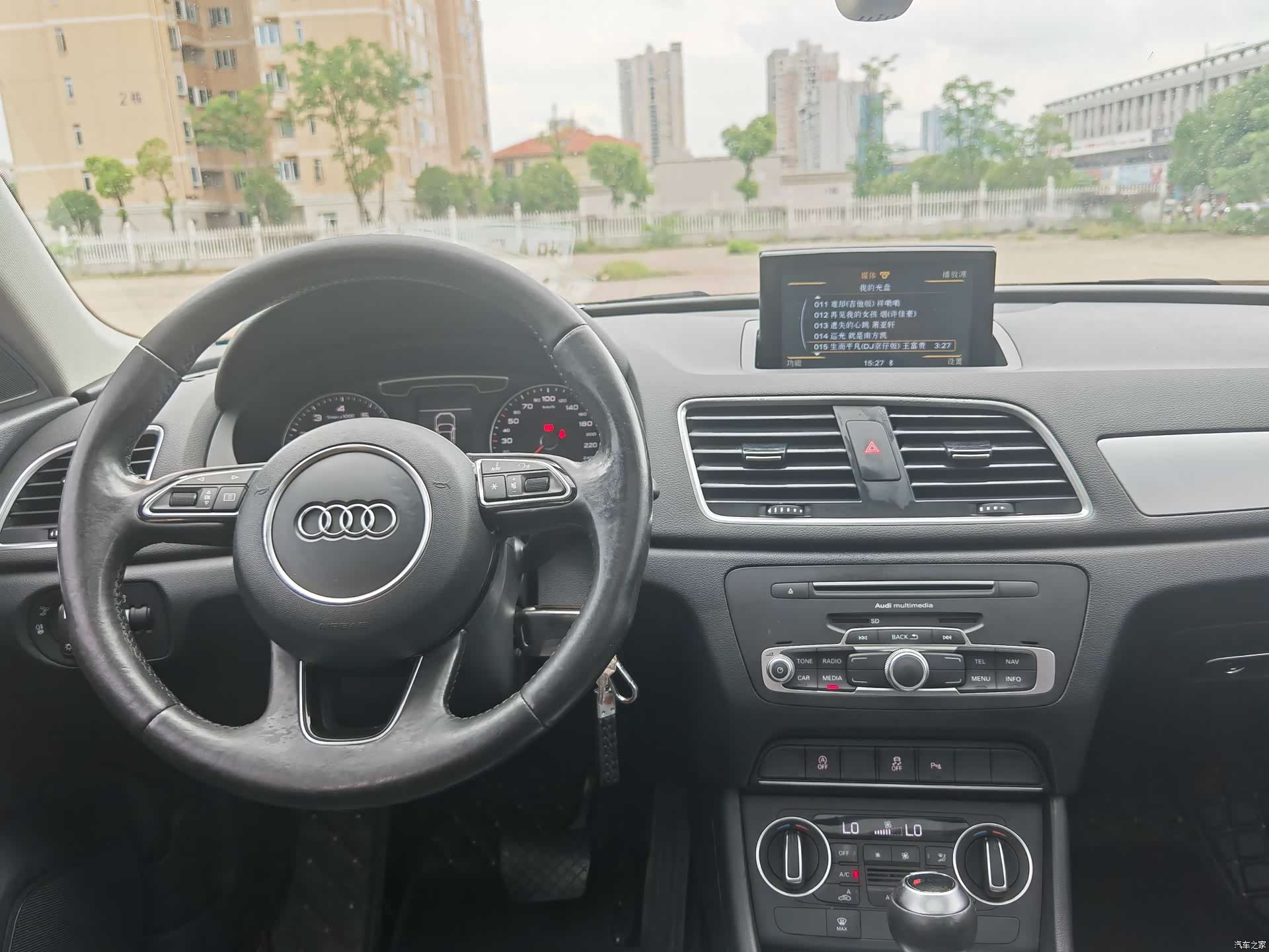 Audi Q3, 2016 11