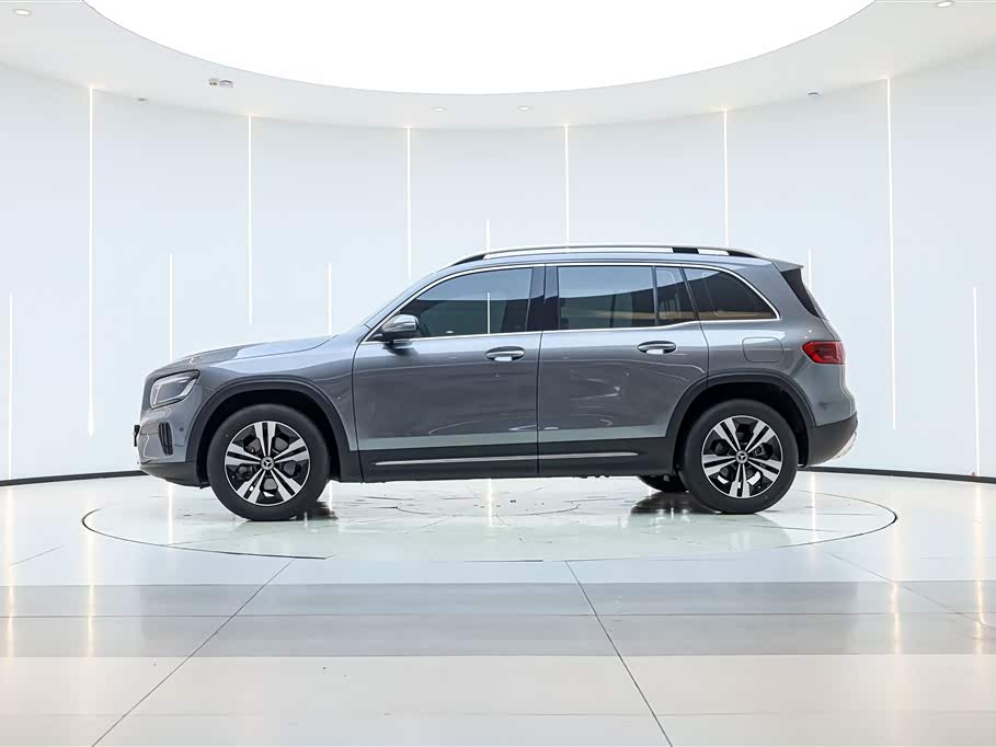 Mercedes-Benz GLB Mercedes-Benz GLB
