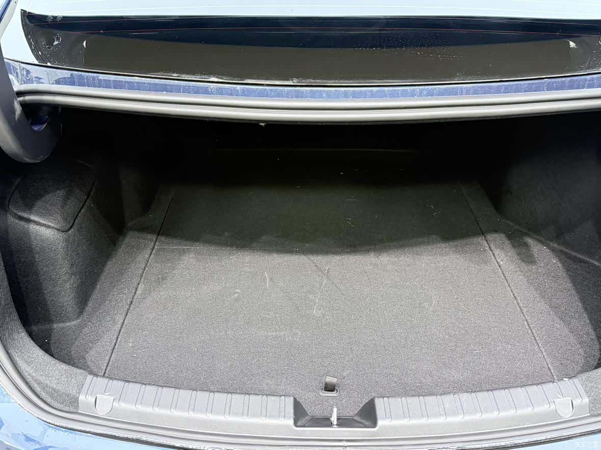 Geely A7, 2025 15