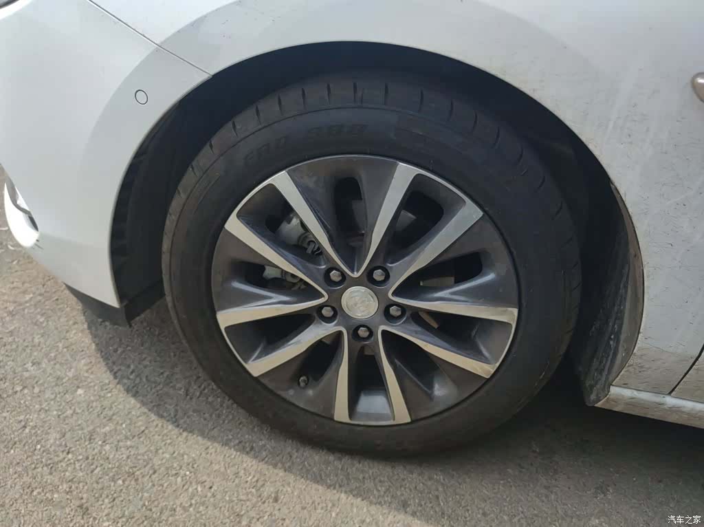 Buick GL6, 2021 25