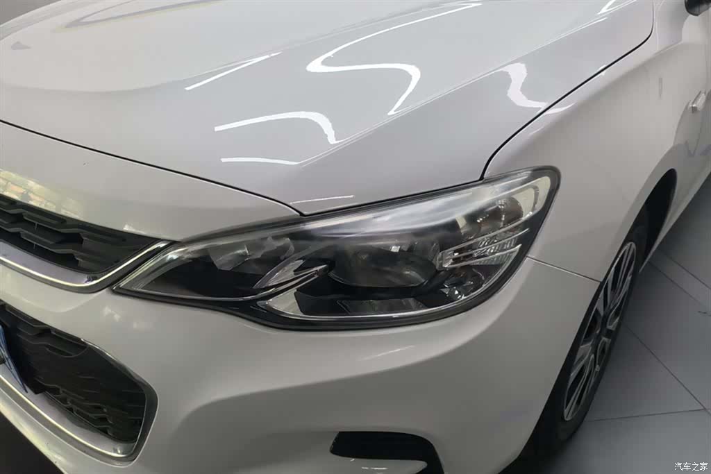 Chevrolet 320, 2018 все фото