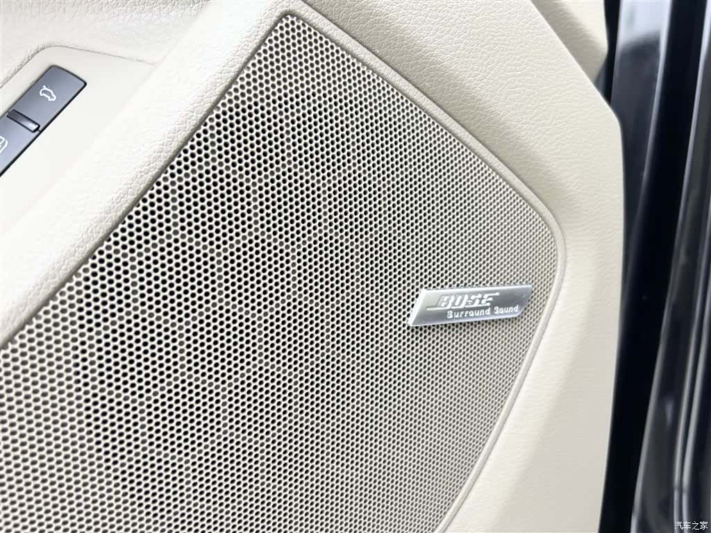 Audi Q7, 2013 17