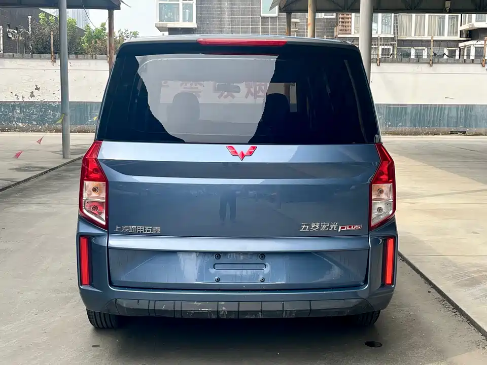Wuling Wuling Hongguang PLUS