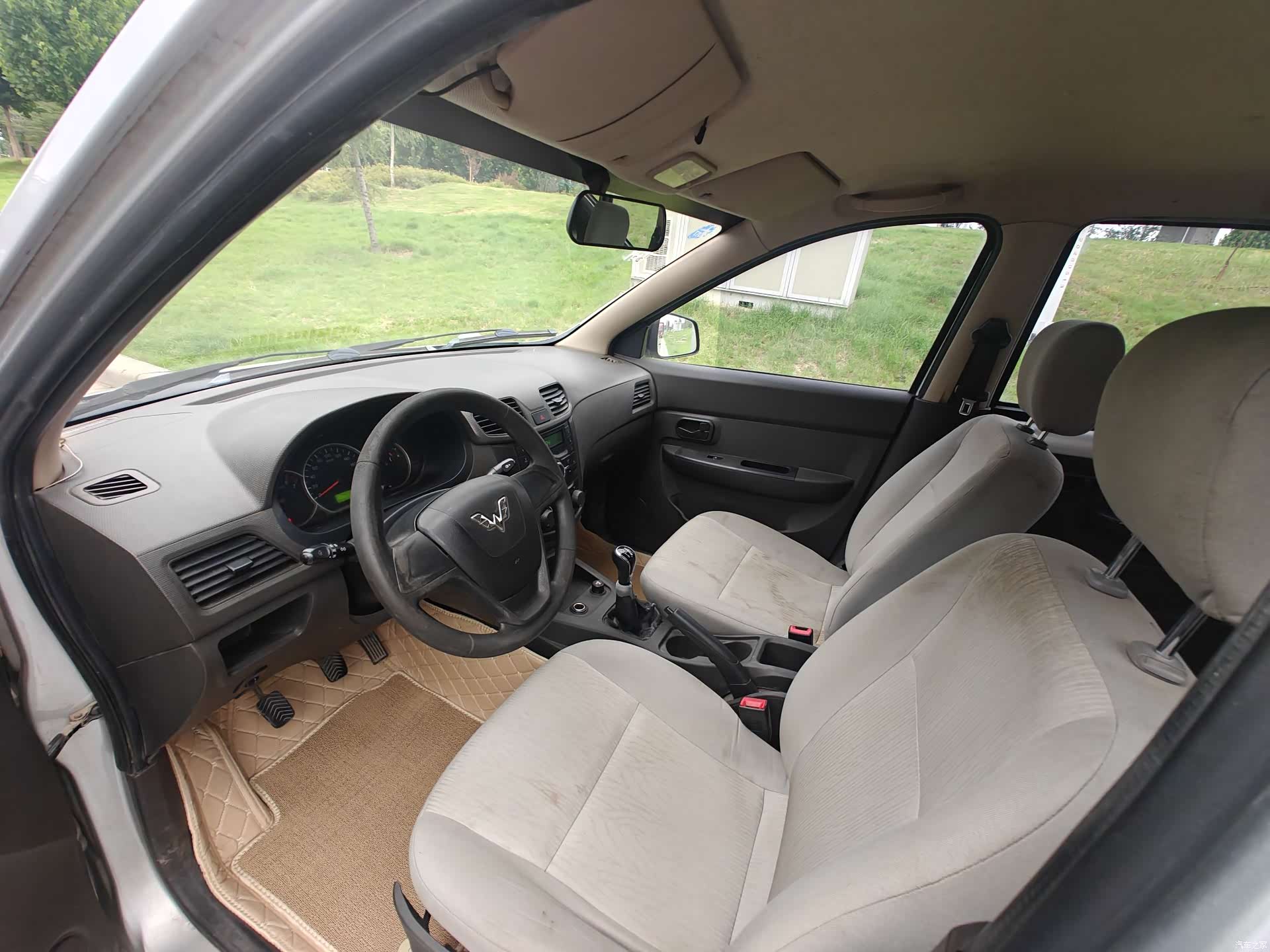Wuling Hongguang, 2016 13