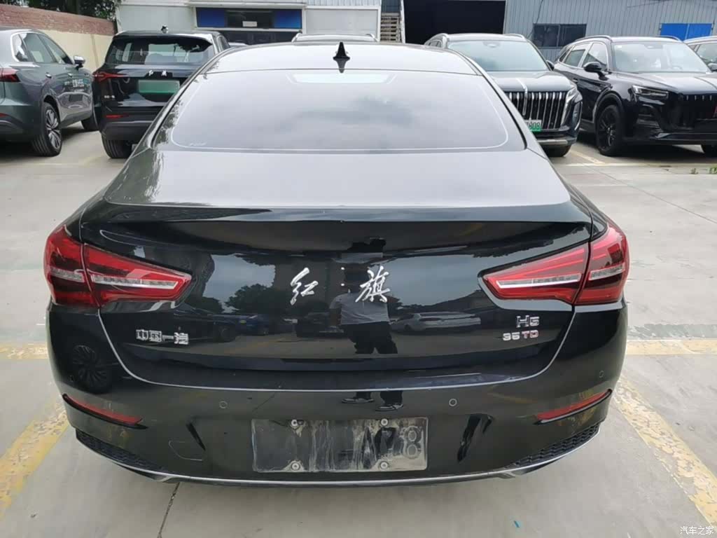 Hongqi H5, 2022 6