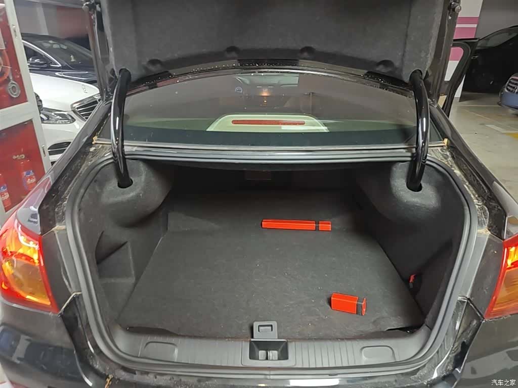 Roewe 950, 2016 19