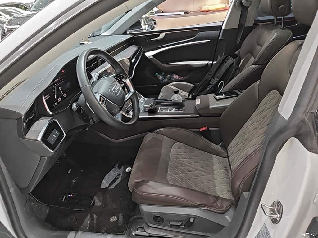 Audi A7L, 2023 15