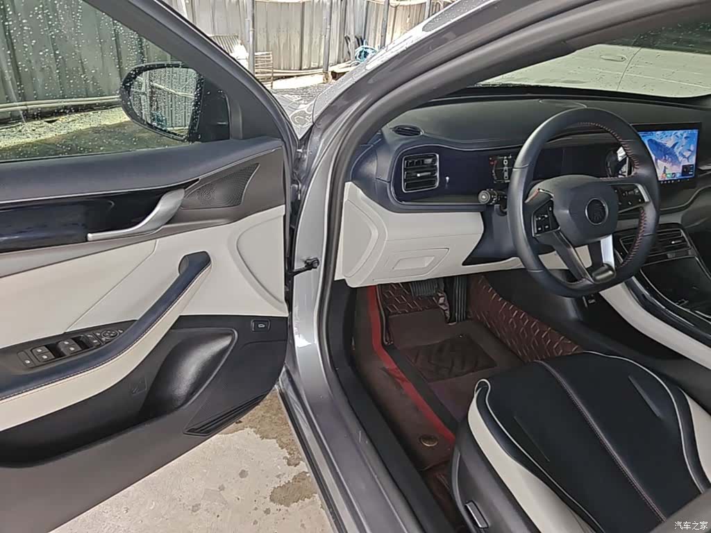 BYD Qin, 2022 16