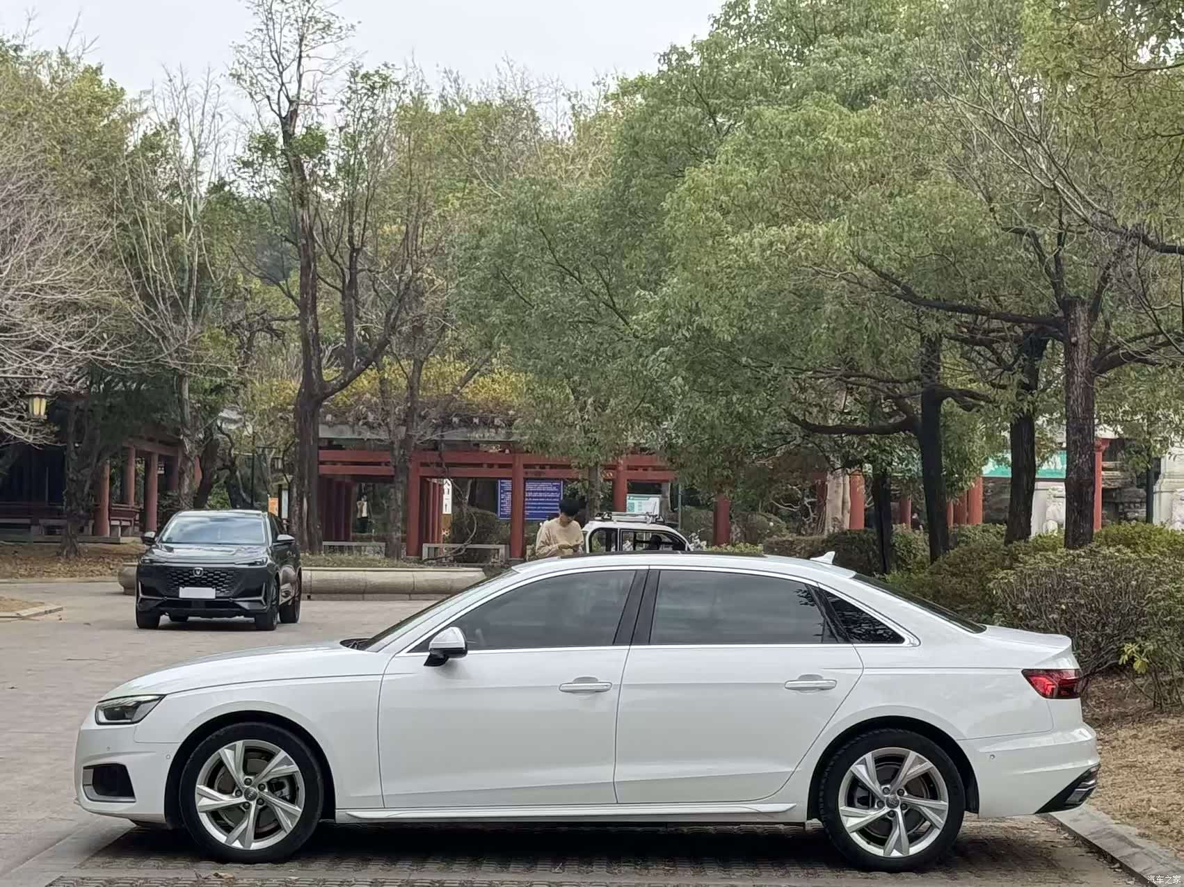 Audi A4L, 2021 13