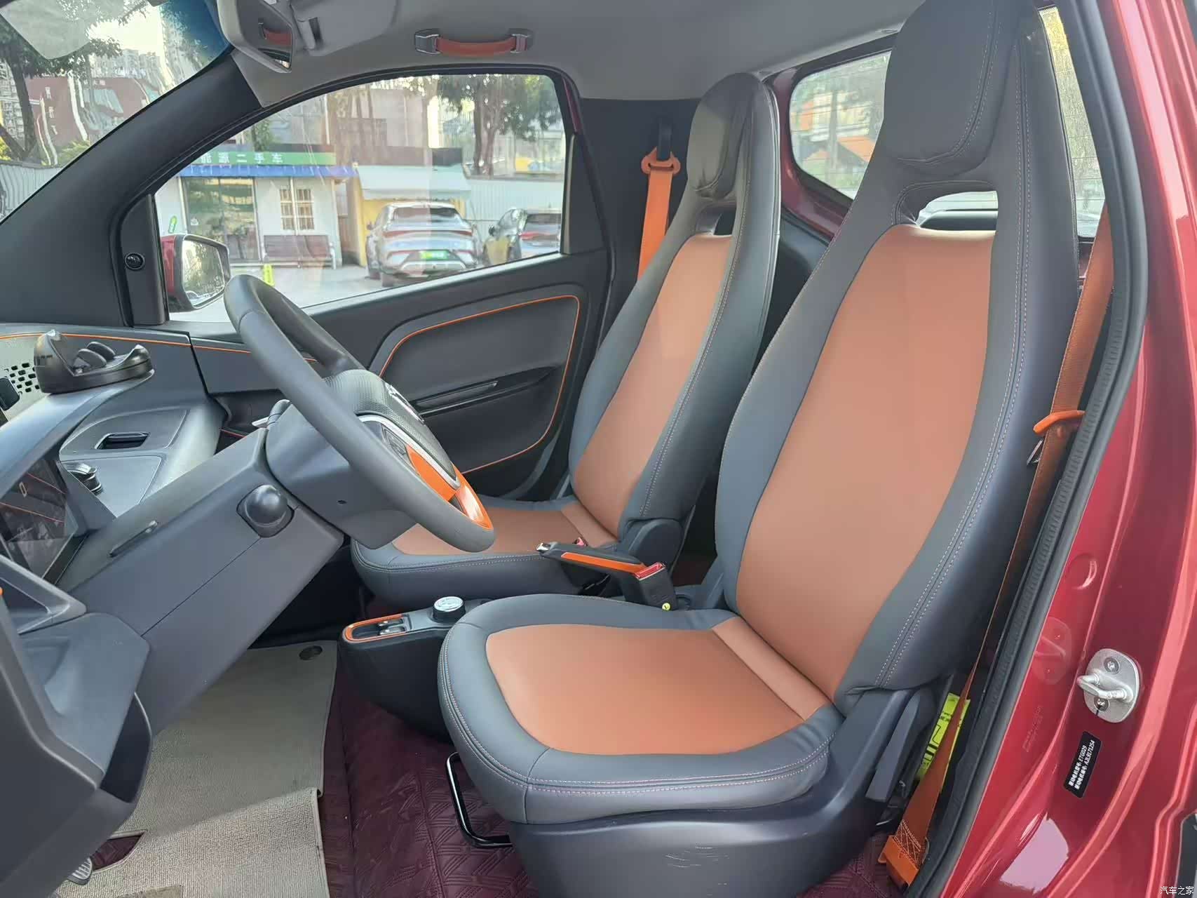 Wuling E100, 2020 6