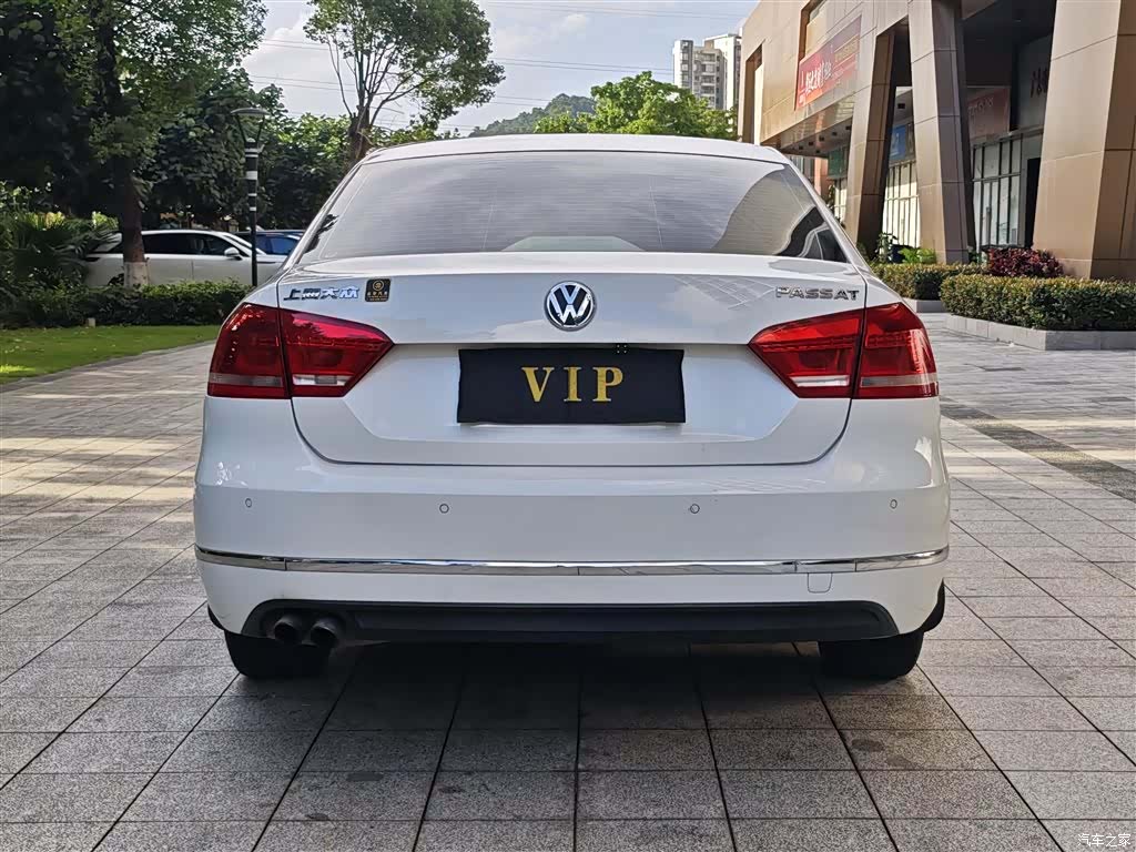 Volkswagen Passat, 2012 15