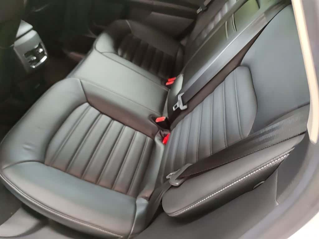 Ford Mondeo, 2018 17